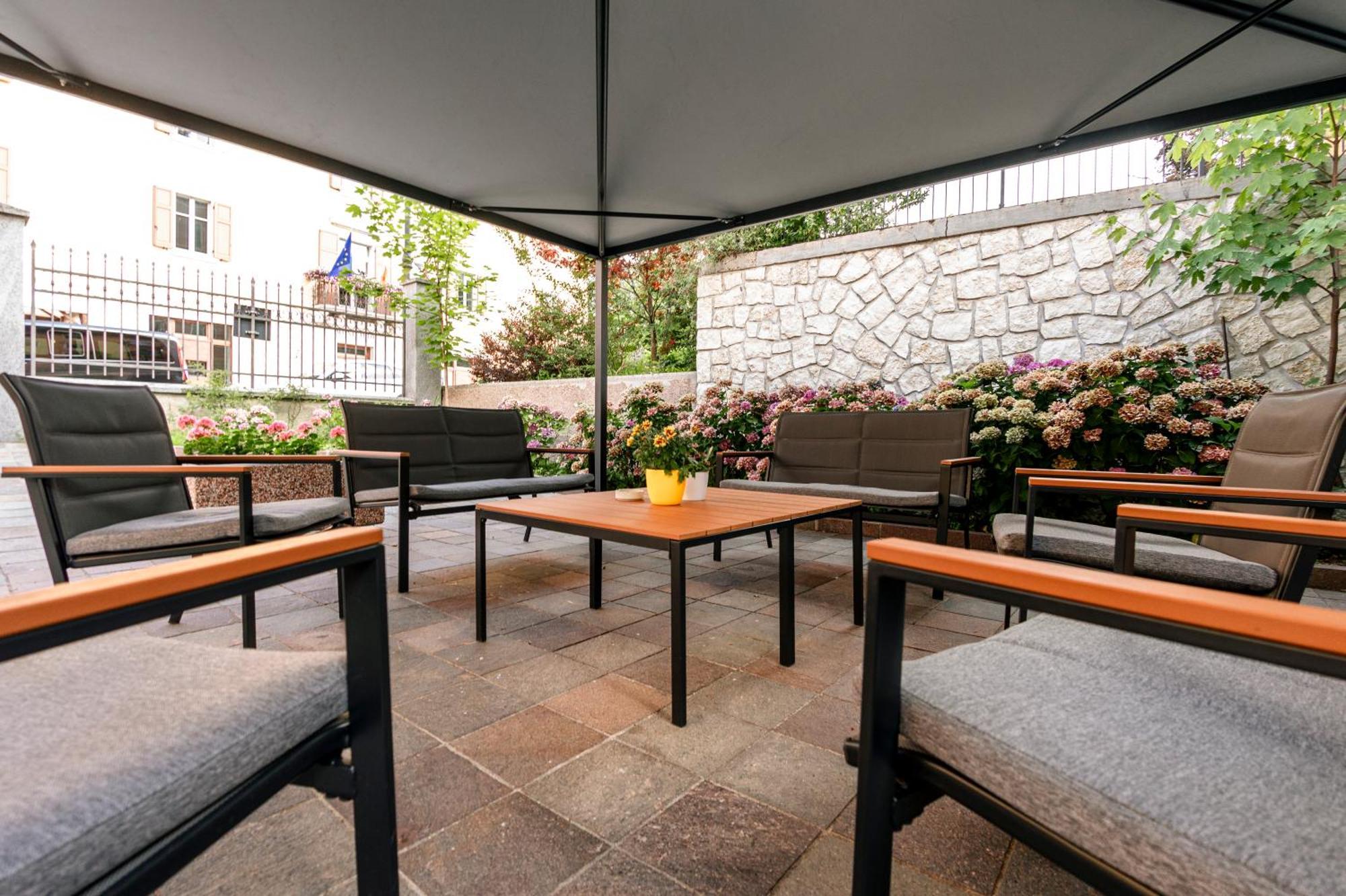 Hotel Vittoria Roncegno Buitenkant foto